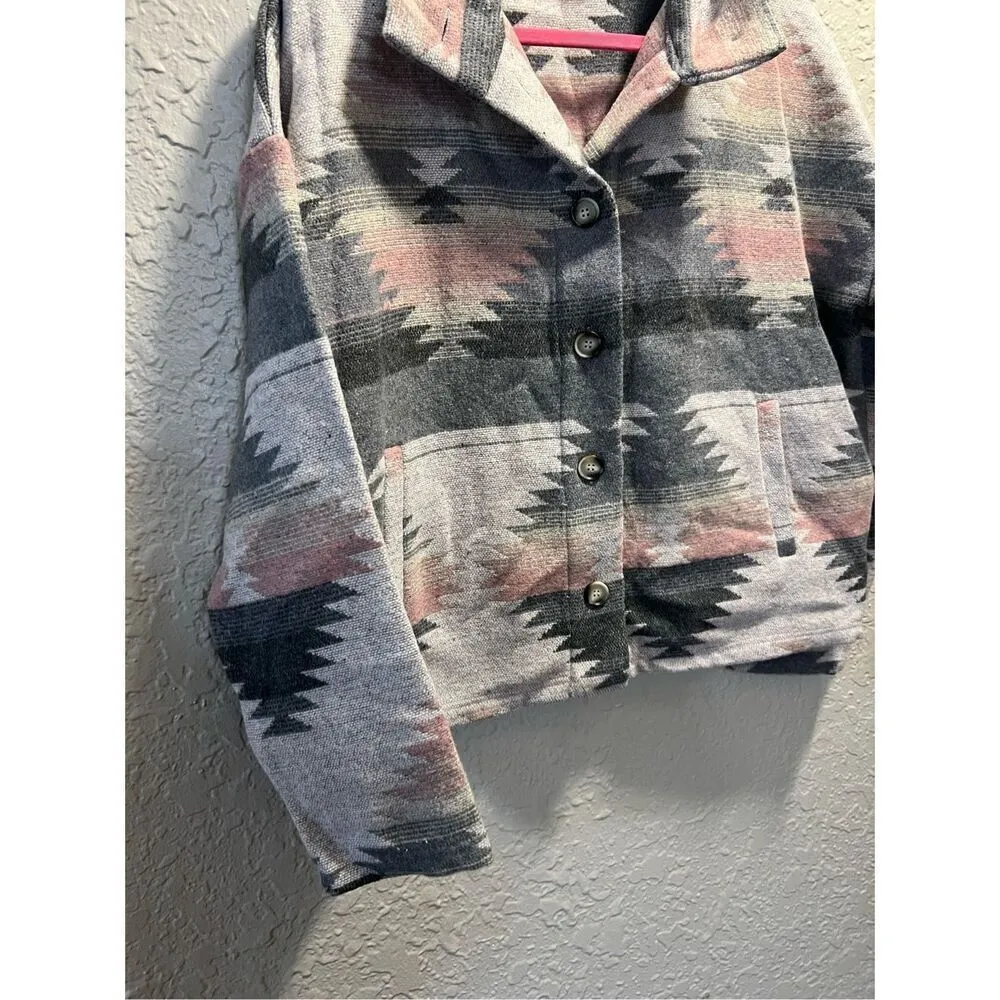 Blue B Collection Grey & Pink Aztec Button Up Shacket Woman’s Size Large - Image 2