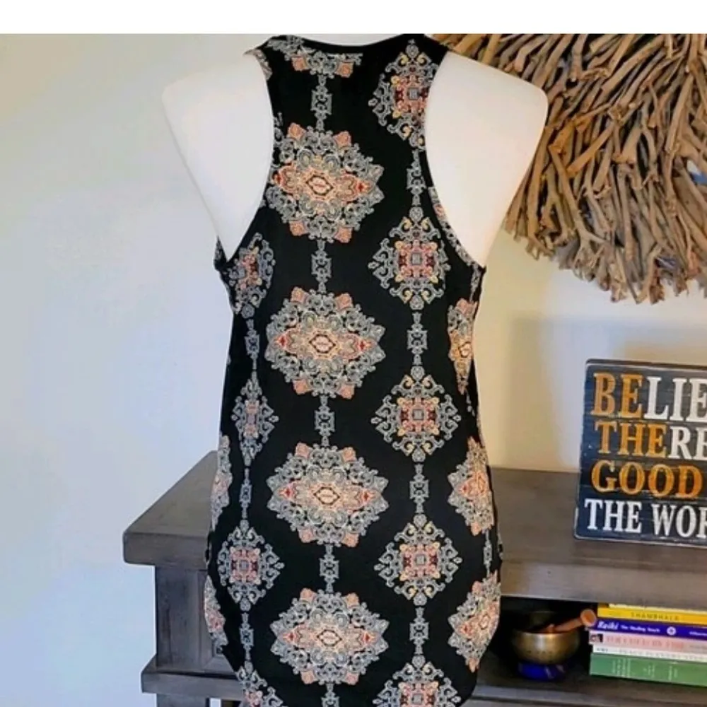 Mossimo Tunic Style Top, Black Moroccan Medallion Pattern, Women's Size XL - Image 3