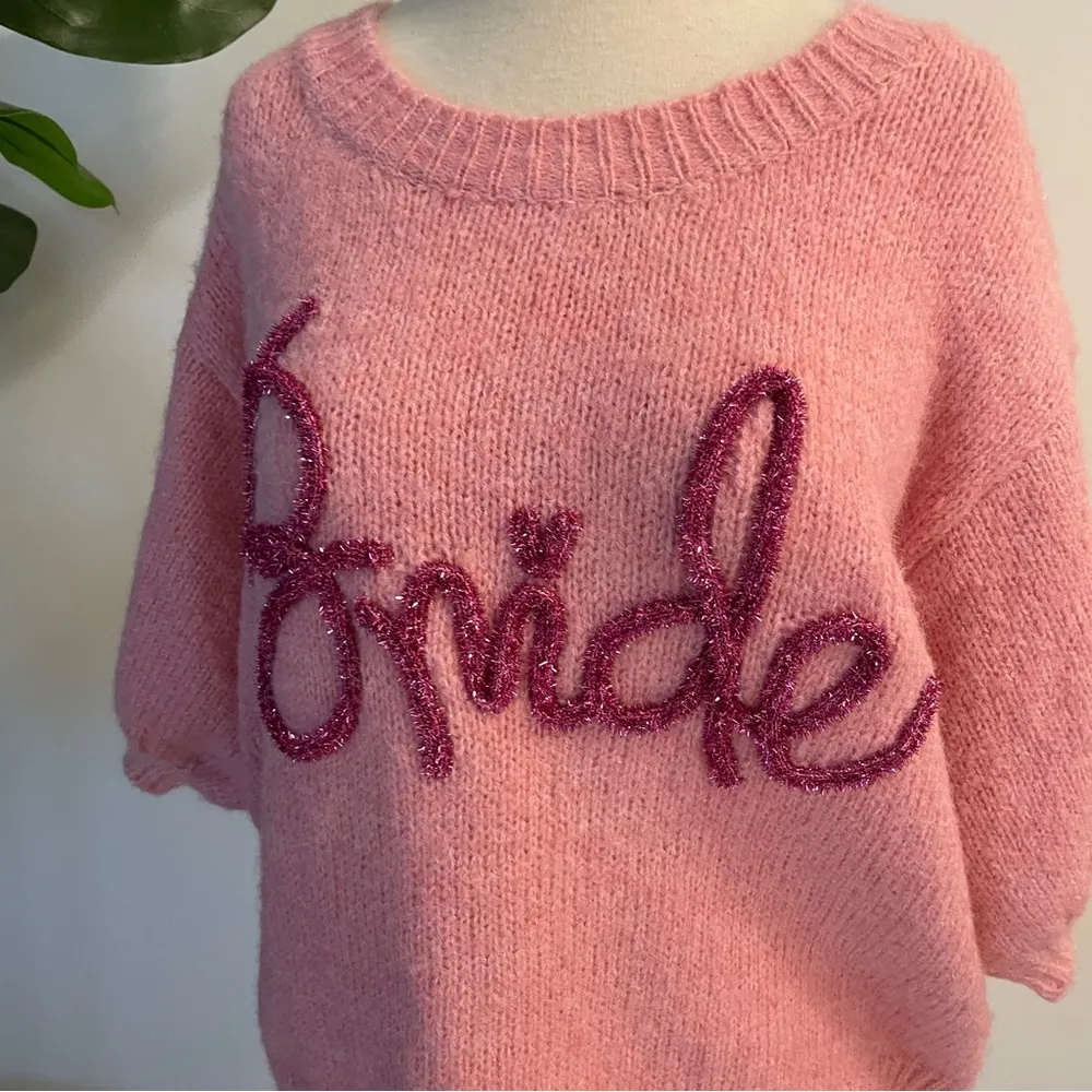 Bibi | Pink “Bride” Embroidered Short Sleeve Sweater Size M - Image 3