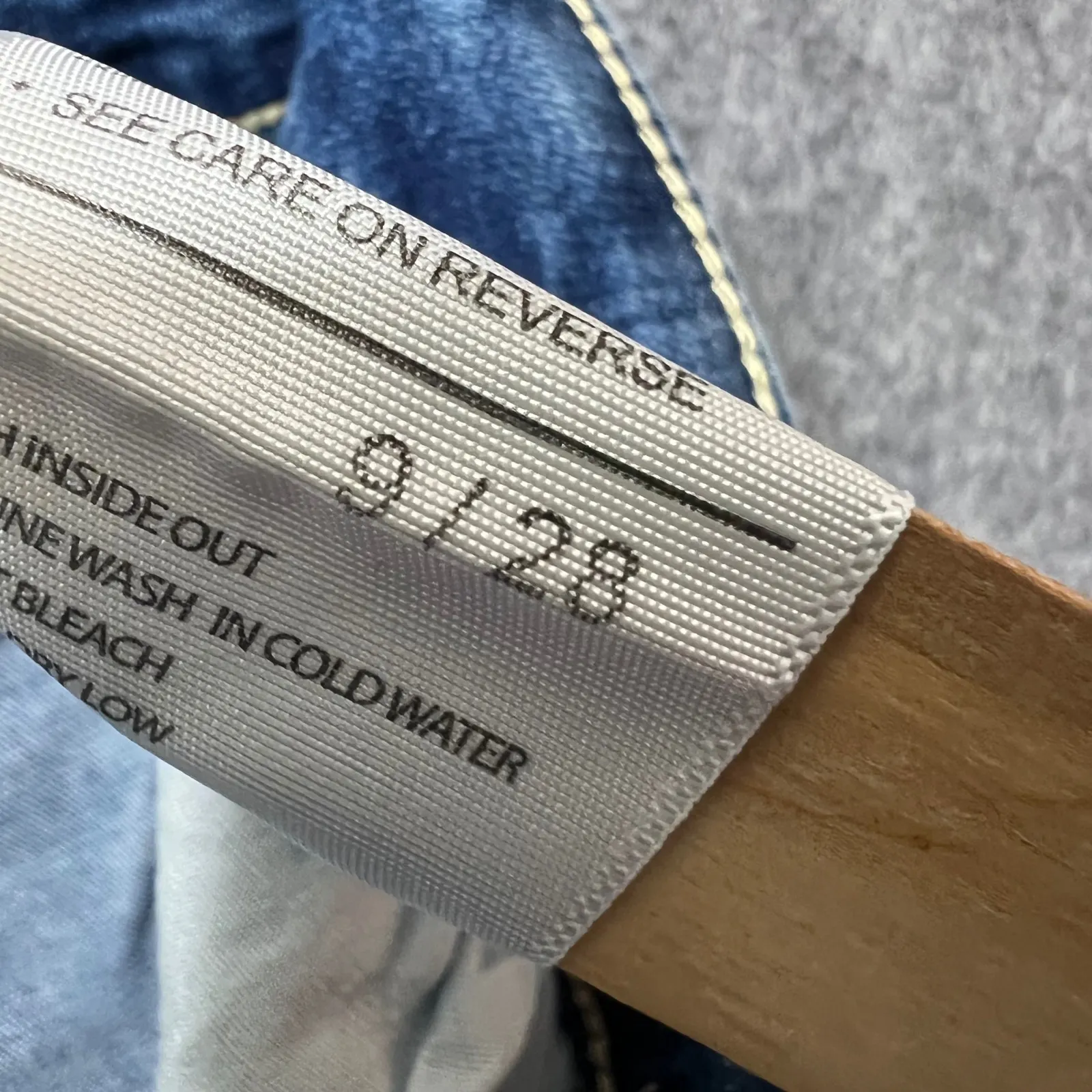 KanCan Denim Shorts Juniors Size 9/28‎ Blue Wash Frayed Hem High Waisted - Image 8