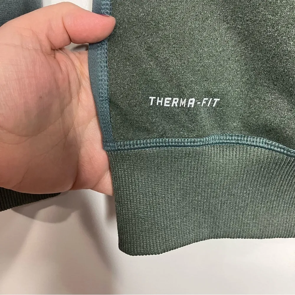 Nike Therma-fit full zip jacket size small - Image 7