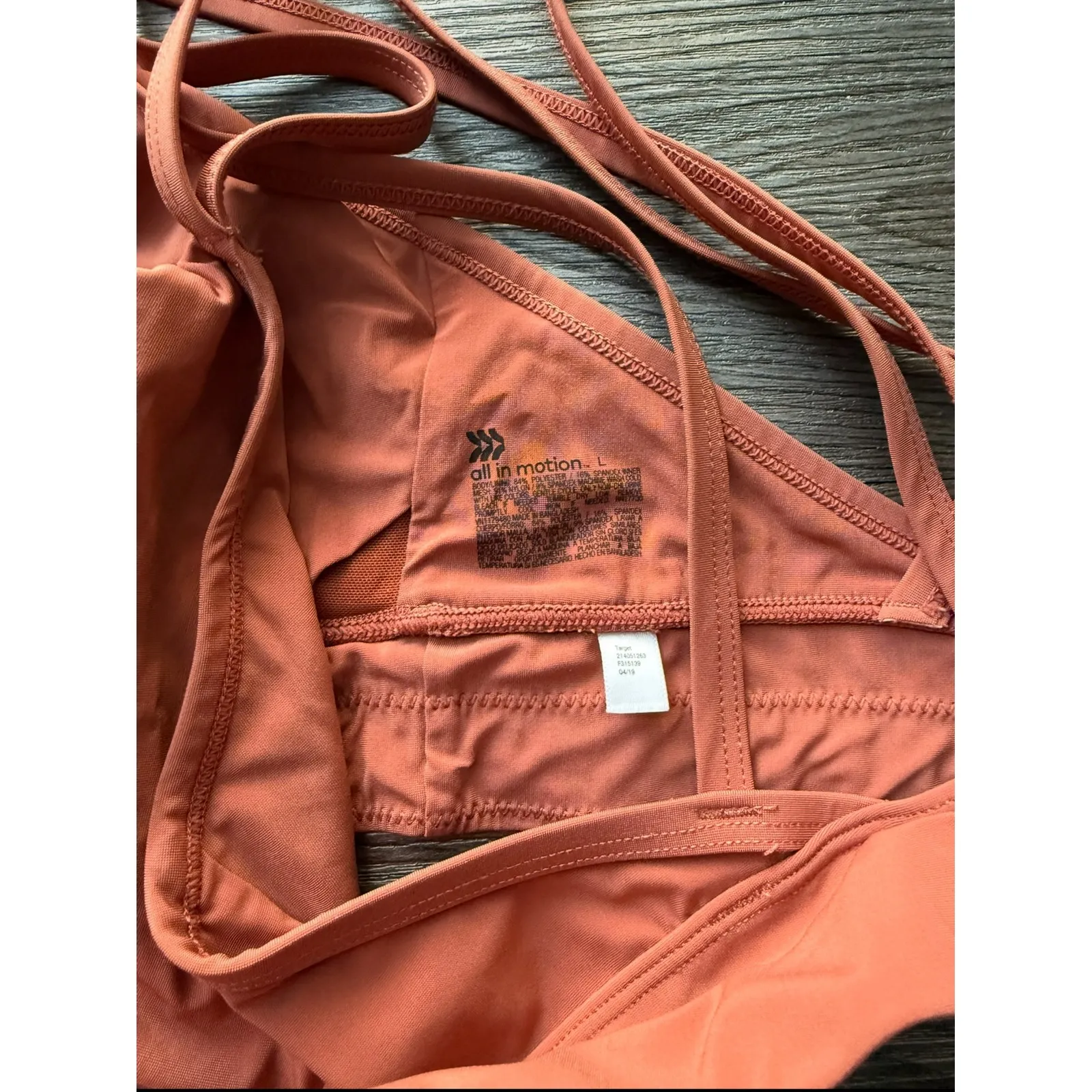 All in Motion Sports Bra Crisscross Strappy Back Light Support Size Large - Image 3