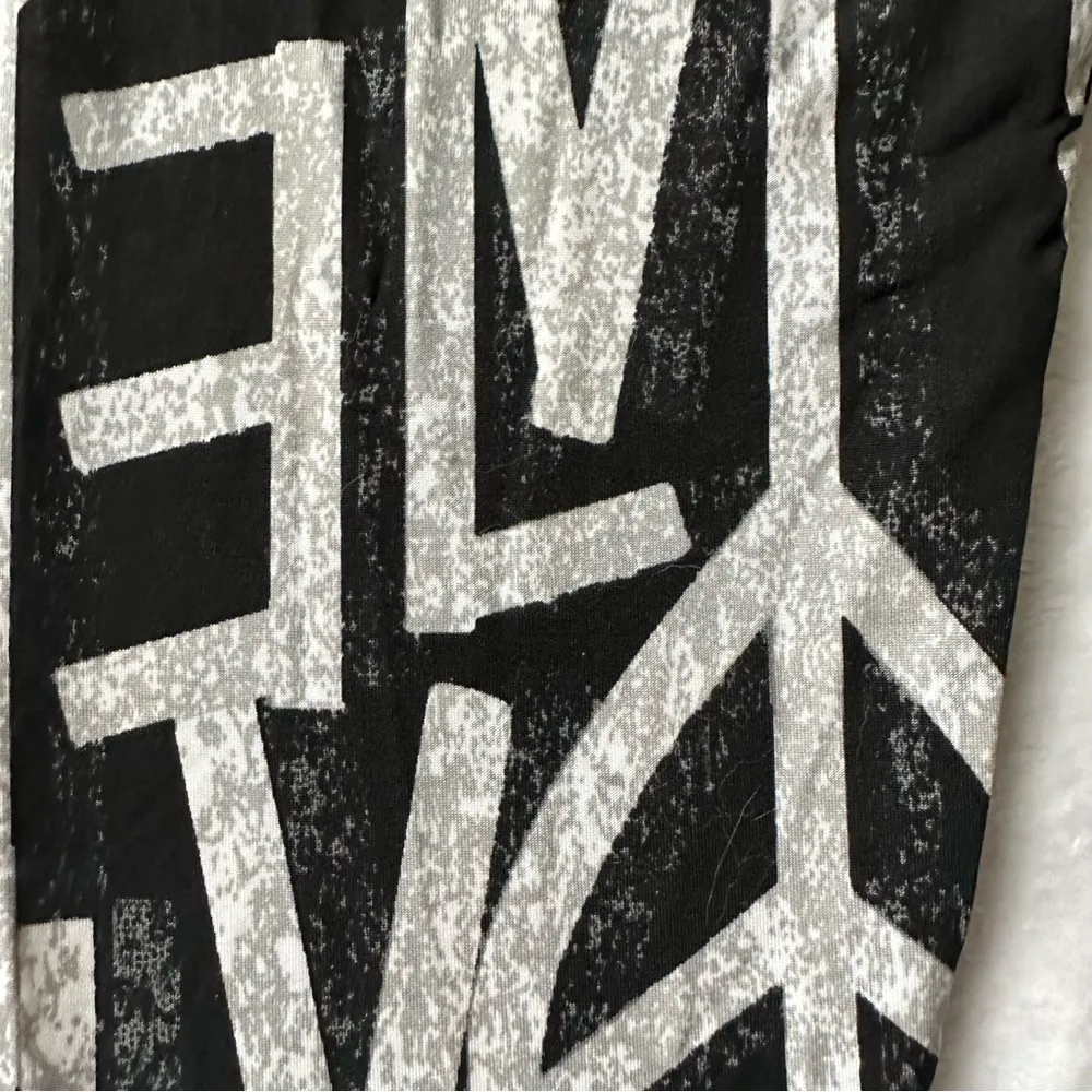 Charlotte Russe Peace Heart Key Love Leggings in Black/White/Gray - Size XS - Image 12