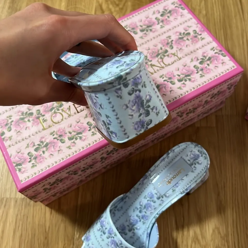 NWT LoveShackFancy x Larroude Brigitte Mule in CERULIAN BLUE - Image 5