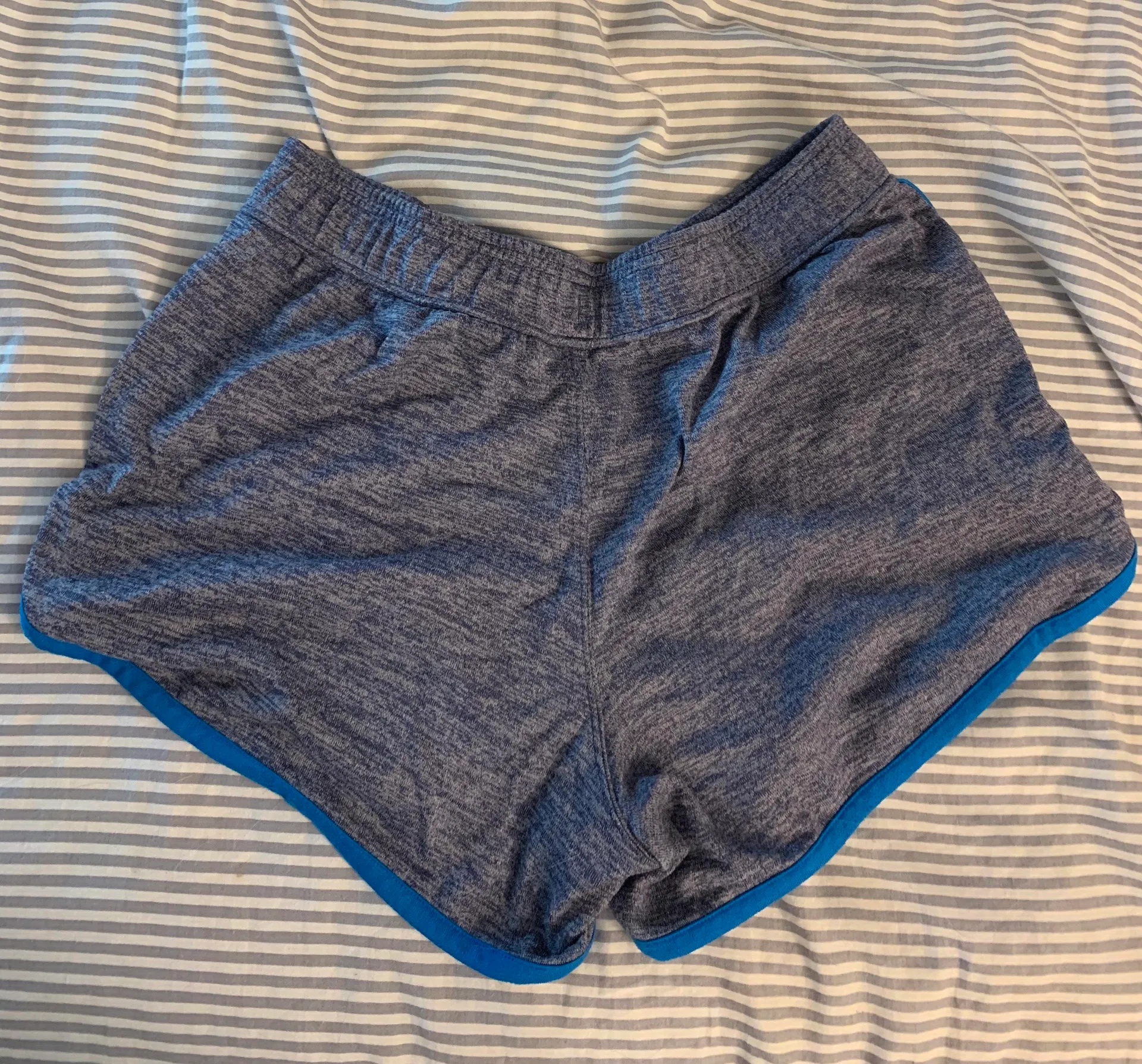 Under Armour Shorts Athletic - Image 2