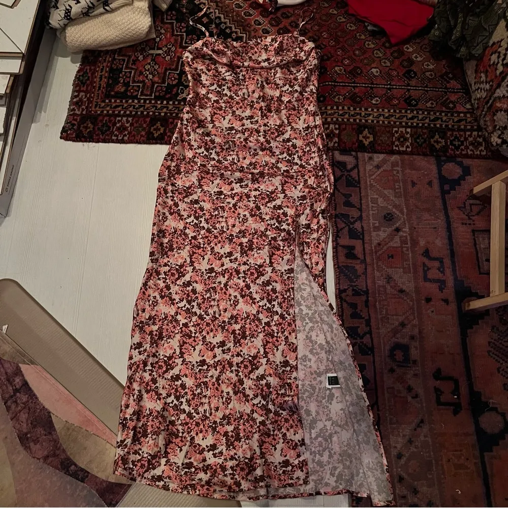 Satin maxi slit thigh dress - Image 13