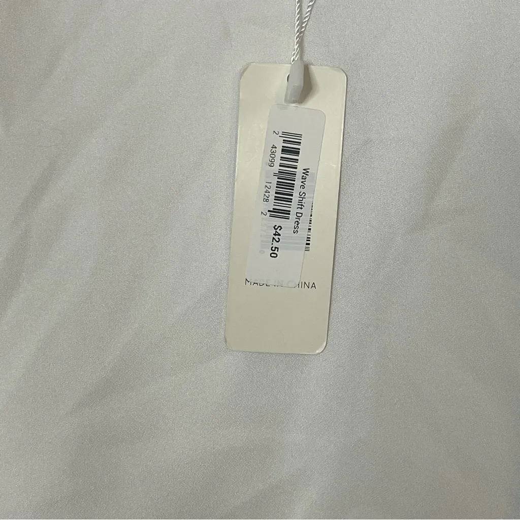 NWT Simply Noelle Woman’s Black & White Classic Dress Size L/XL - Image 4