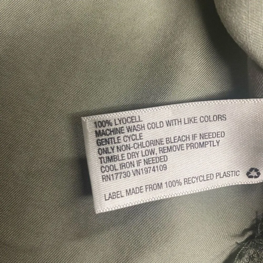 UNIVERSAL THREAD Women’s Military Theme Style Button Shirt Size XL Green SEE DES - Image 7