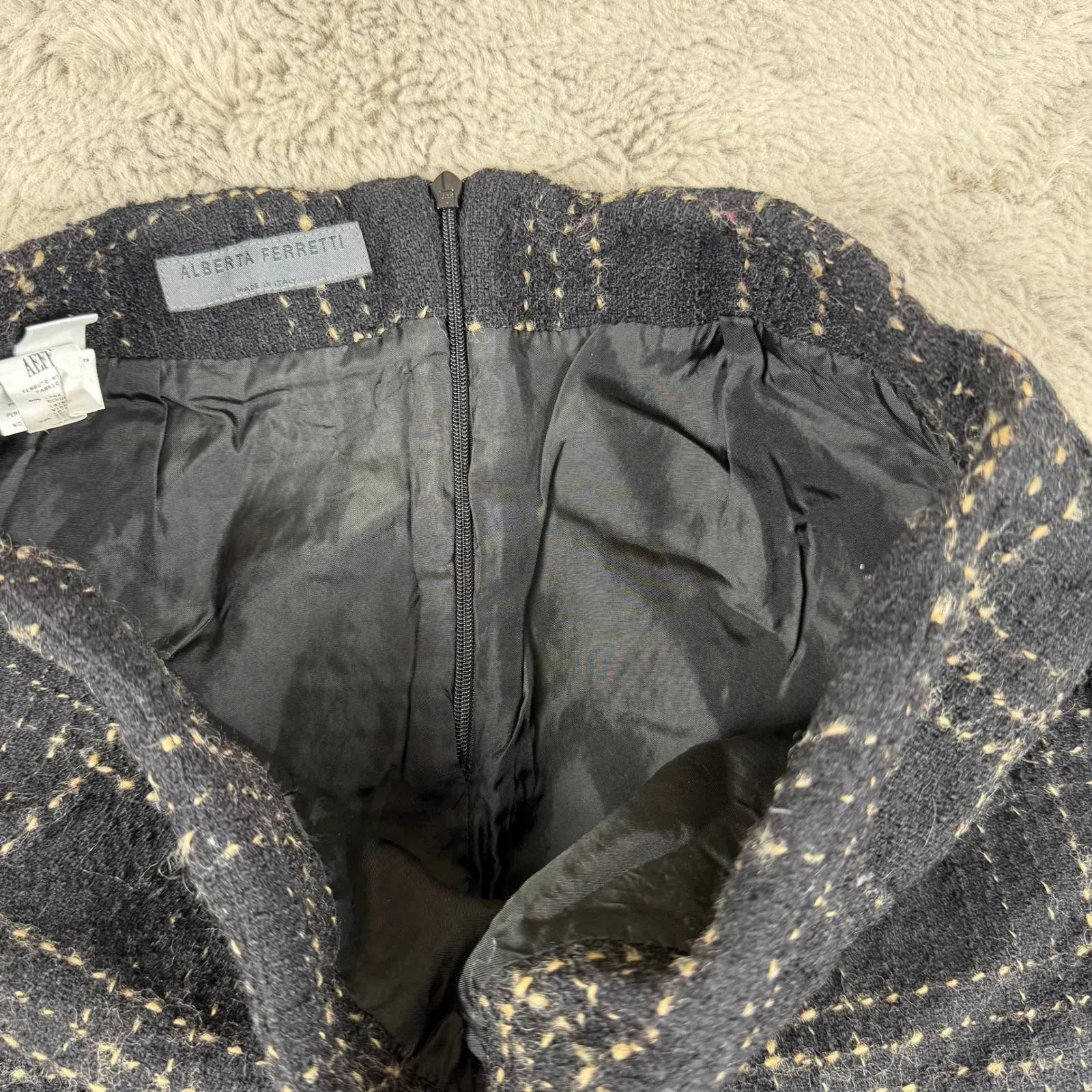 Alberta Ferretti Tweed Skirt Plaid Wool Blend Career Pencil Black Sz‎ 8 Designer - Image 9