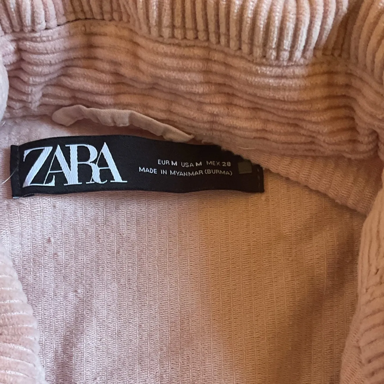 ZARA Pink Corduroy Jacket Women’s  M Oversized Button Front Shacket 100% Cotton - Image 4