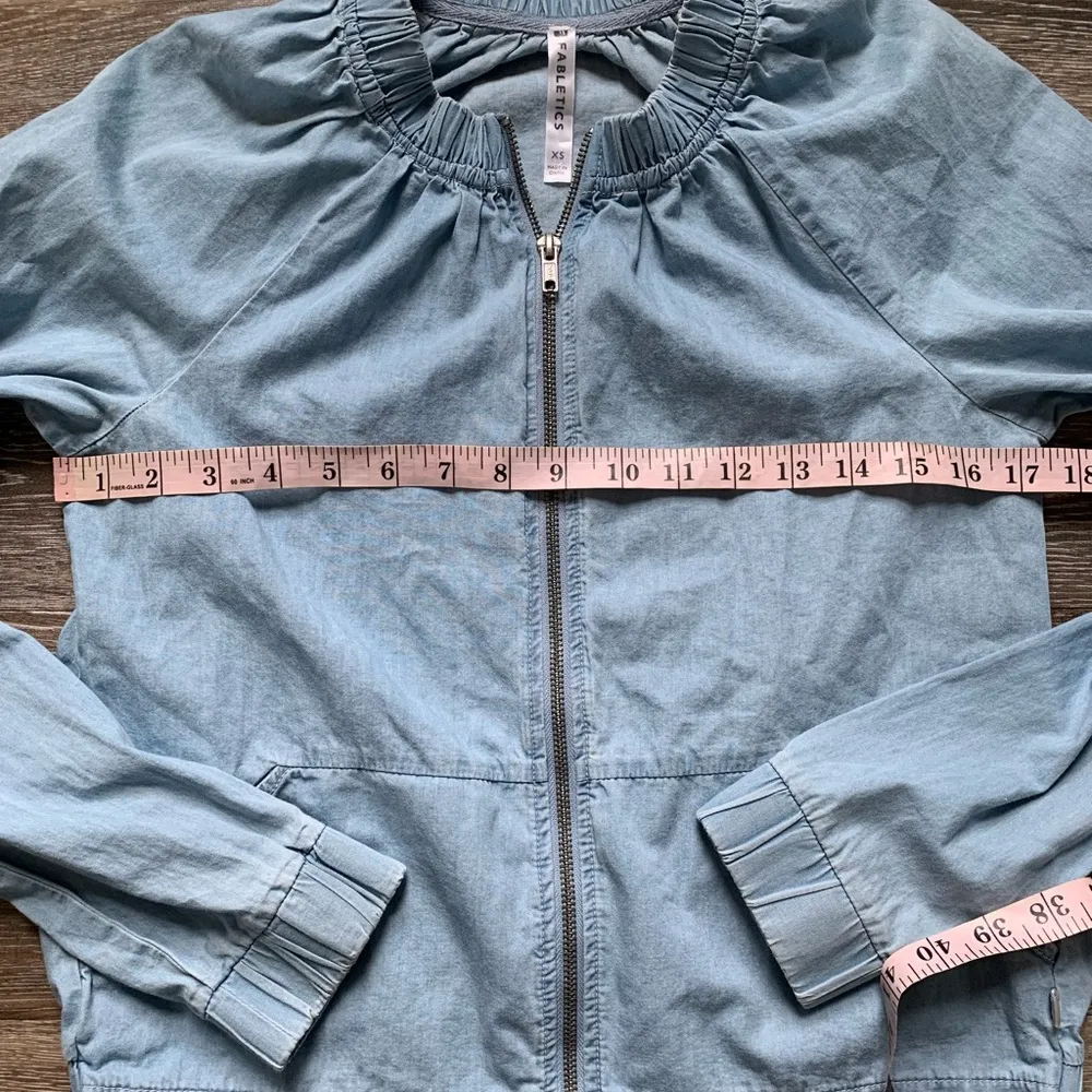 Fabletics Francesca Jacket Chambray XS - Image 5