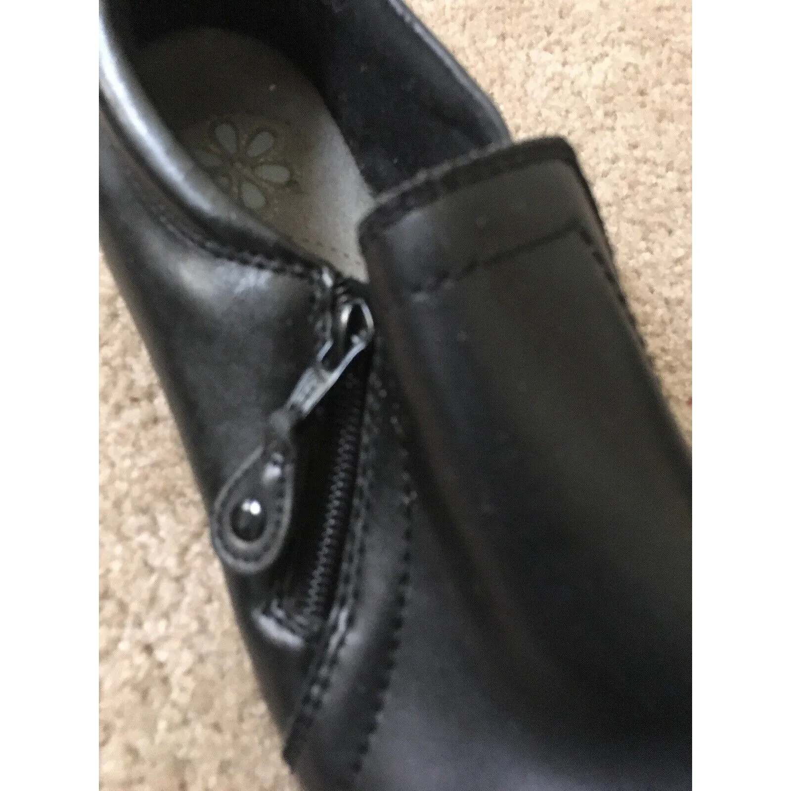 Dr. Scholl's Adult Unisex Comfort Leather Shoes Size 10 Black - Image 2