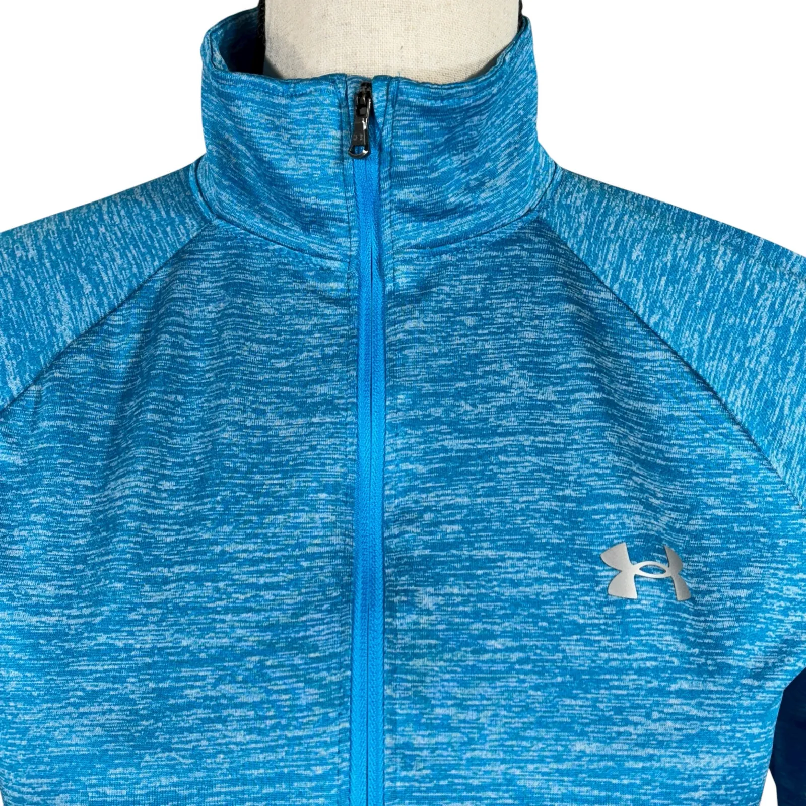 Under Armour Small Tech Twist Loose Fit Top HeatGear 1/2 Zip Long Sleeve Mock - Image 2