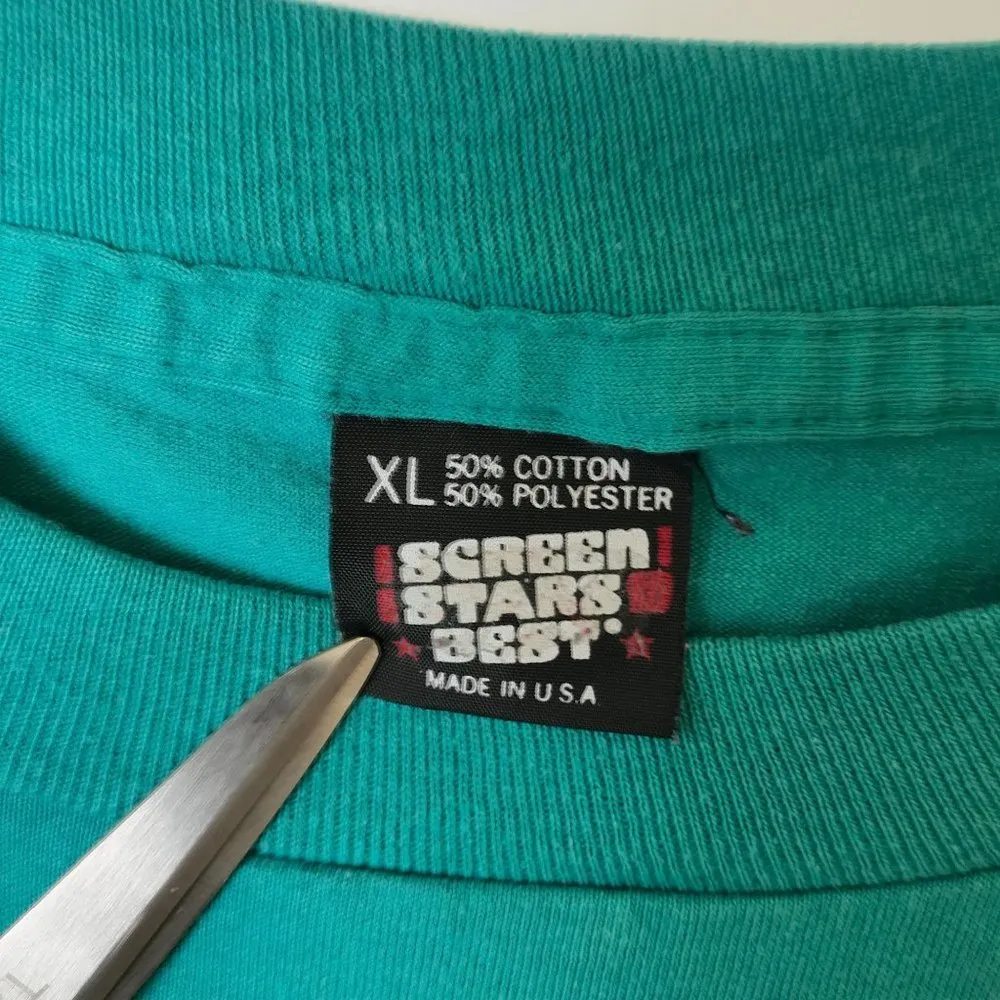 90s Vintage Distressed I'm Not Over The Hill T Shirt Single Stitch Funny Humor Size XL - Image 4