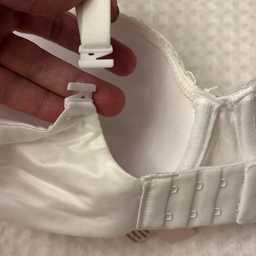 NEW! $50 VICTORIA’S SECRET 34D Lightly Lined Demi Bra WHITE Padded Underwire - Image 12