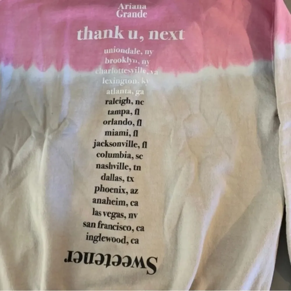 RARE Ariana Grande SWT Split Crewneck - Image 5