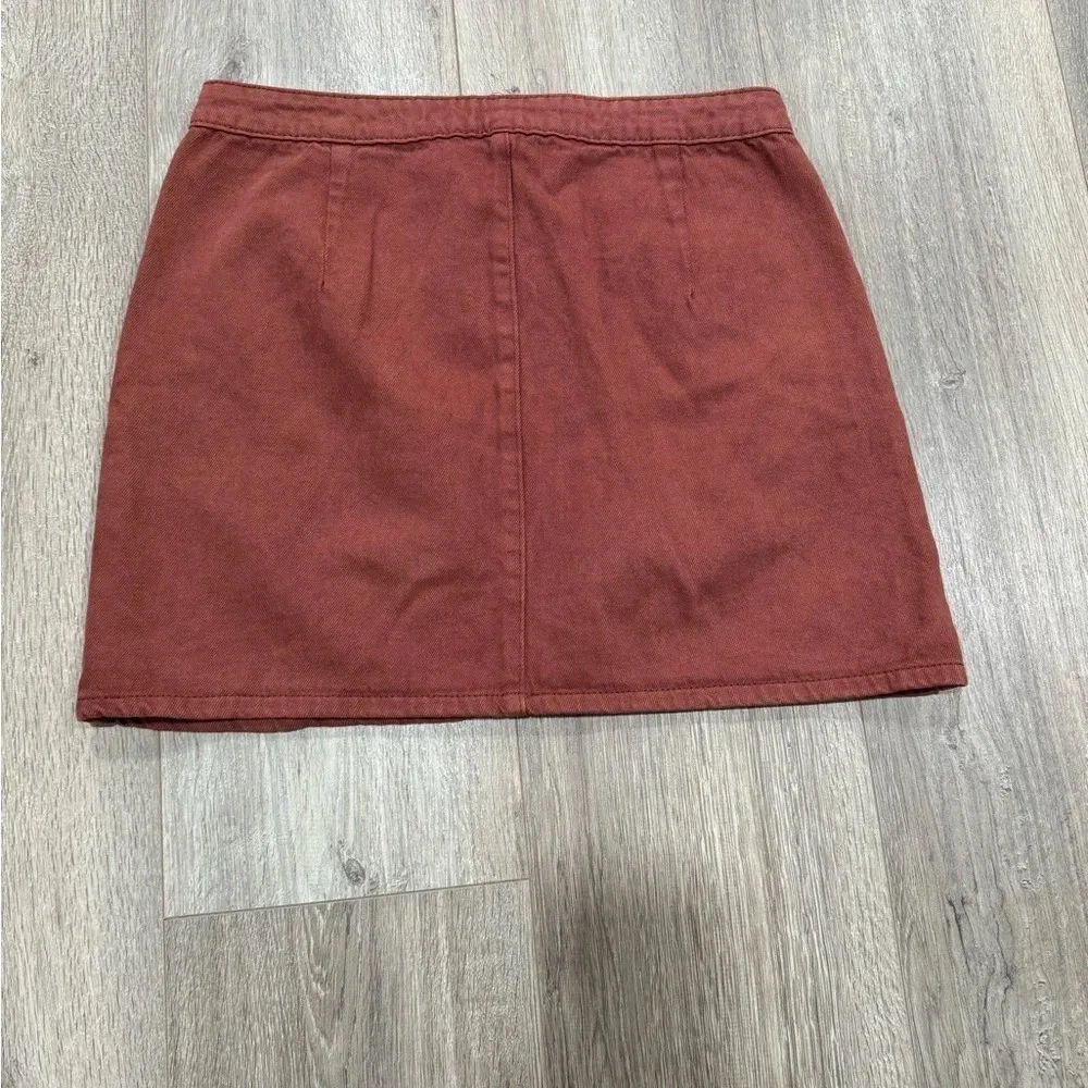 Angel Kiss Skirt With Front Zipper - Image 4