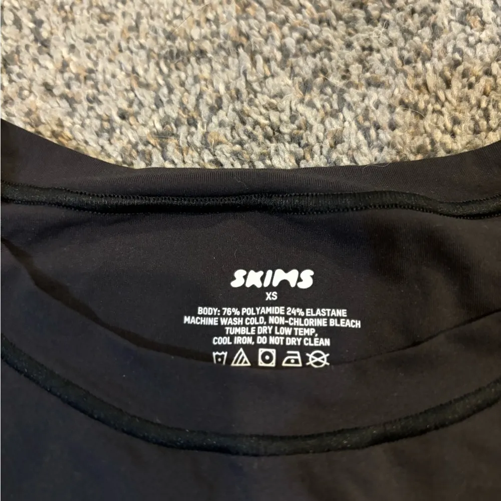 Skims Fits Everybody T-Shirt Bodysuit - Image 2