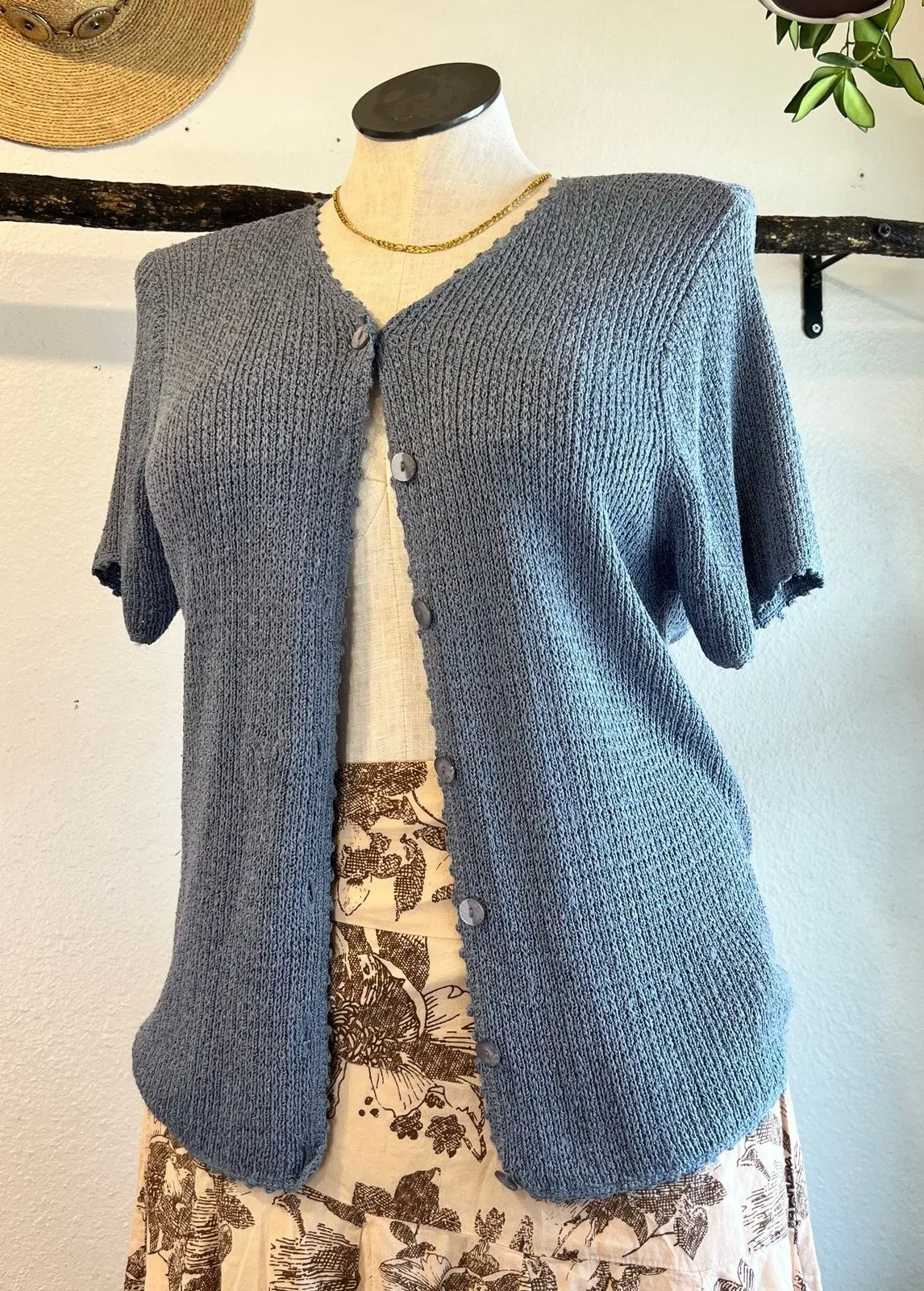 Sag Harbor Vintage Blue Silk Knit Short Sleeve Button Front Blouse Size Large - Image 1