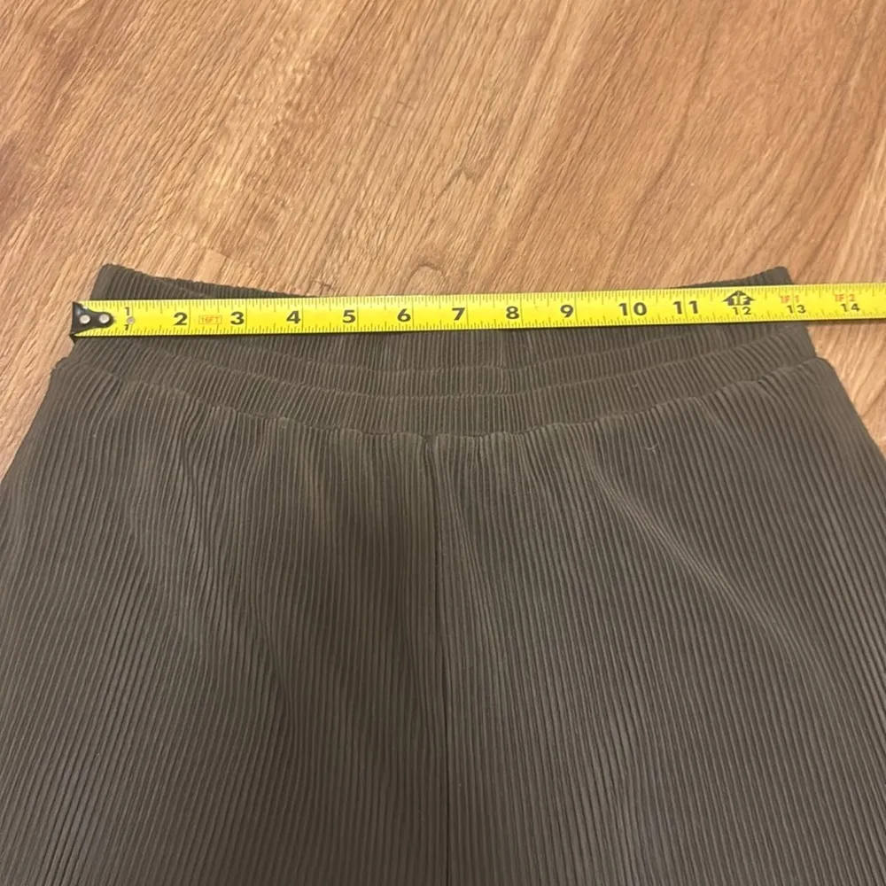 ASTR The Label Olive Green Ribbed Pull On Wide Leg Pants - Image 5