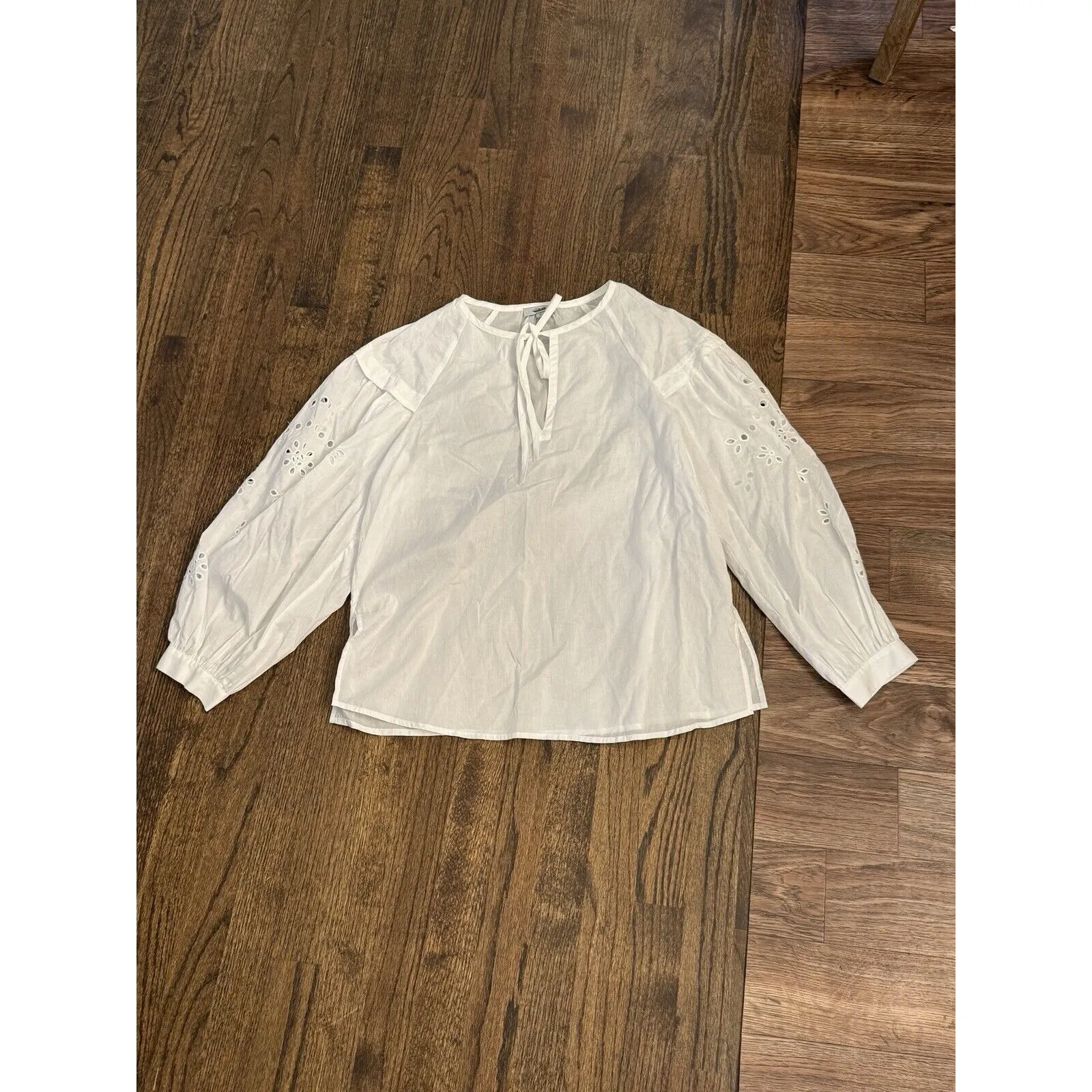 Rails ‎ Dari Eyelet Drop Shoulder Top Size Small - Image 2