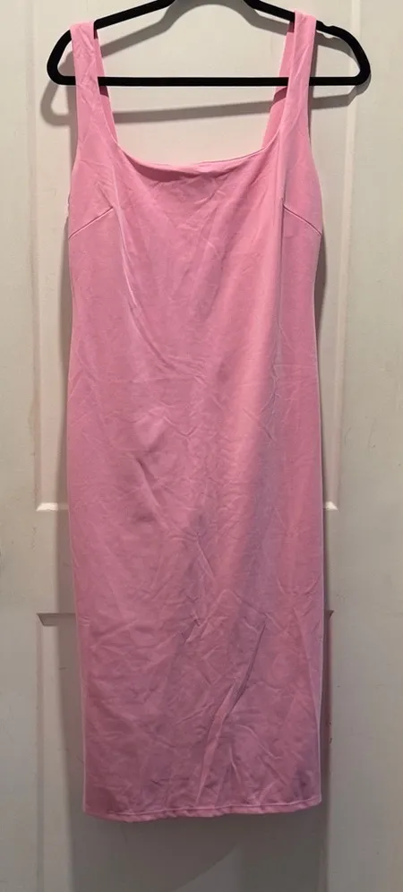 NWT halara Pink Sleeveless 4 way stretch. Modern soft fit. Size M. Shorts! - Image 1