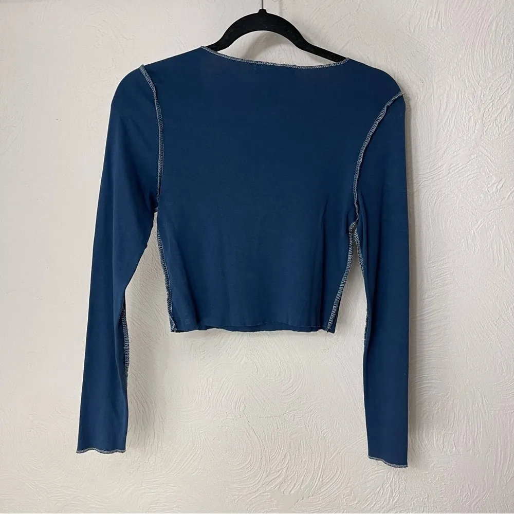 Forever 21 Blue Long Sleeve Crop Fitted Crew Neck Tee - Image 3