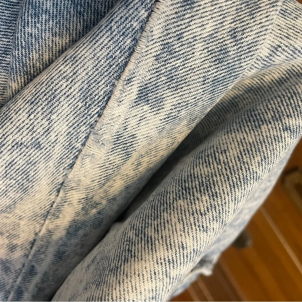 80s Chic brand Acid Washed Denim Bermuda Length shorts longline denim shorts Blue Size 6 - Image 6