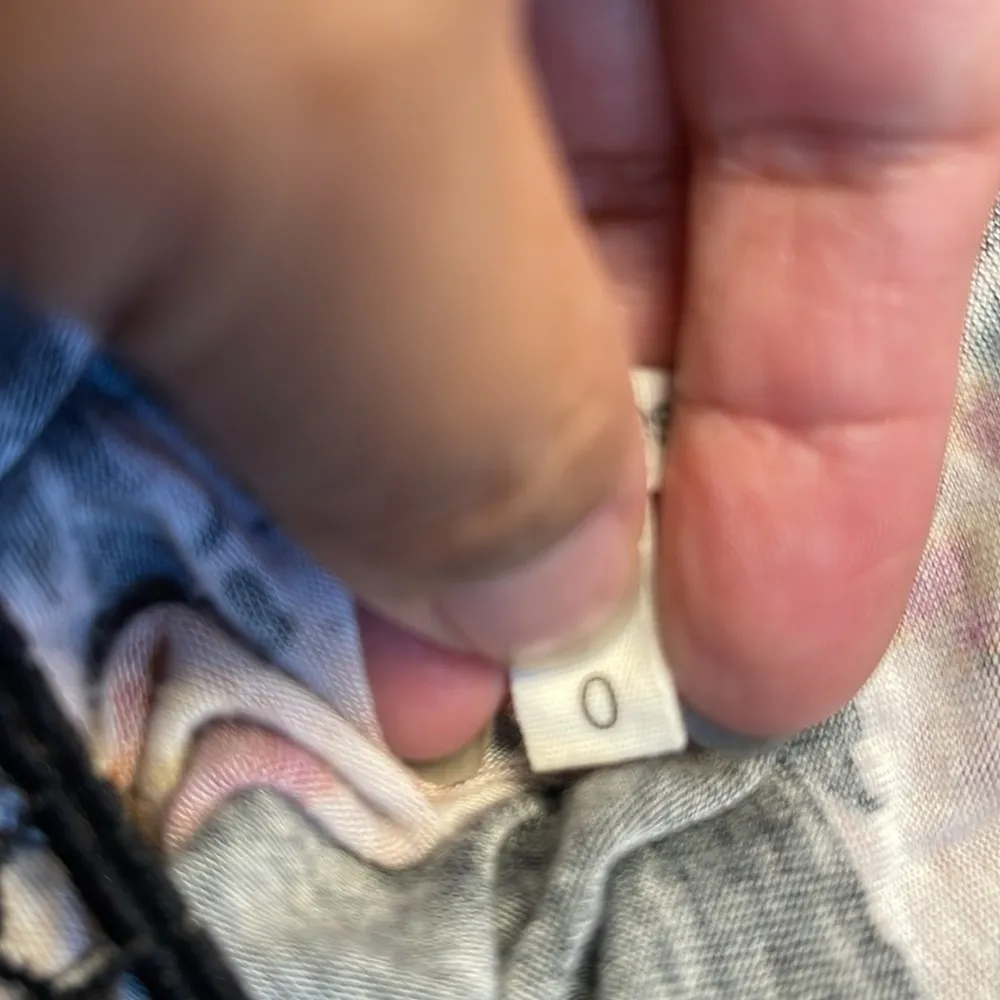 Plus Size Maurices Bohemian Black Pink Floral Blouse Size 0/14 GUC #4371 - Image 7