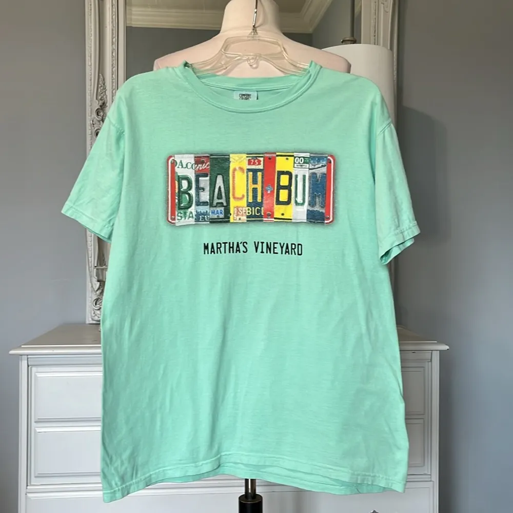 Marthas Vineyard  Beach Bum Tshirt Cotton Shirt Womens Medium - Image 3