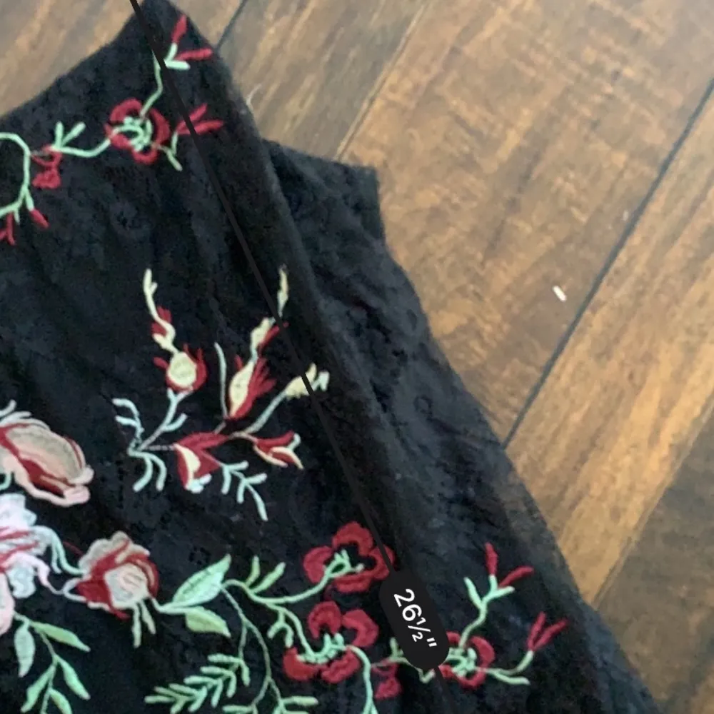 ASTR the Label lace embroidered mini dress - Image 3