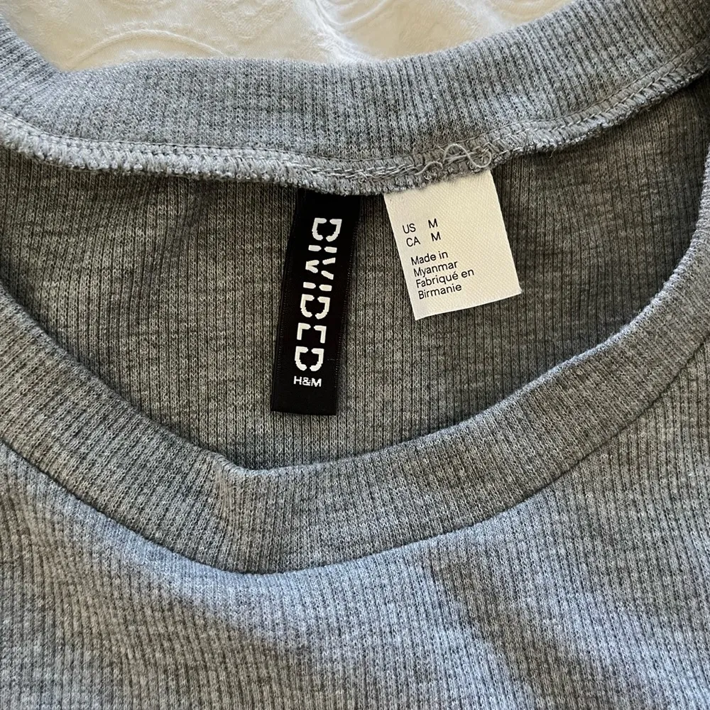 Gray sporty stripe dress - Image 3