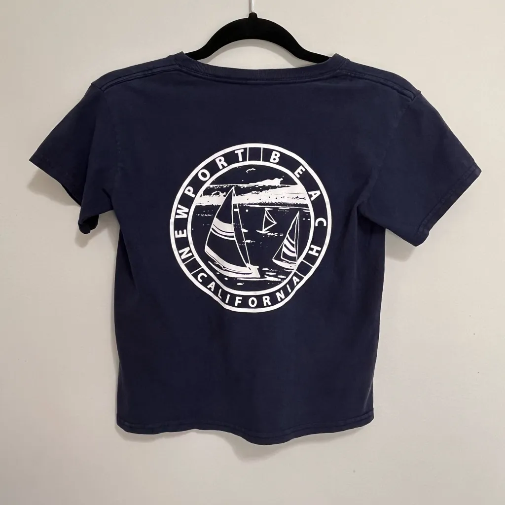 BRANDY MELVILLE John Galt Navy Newport Beach Graphic Tee Women’s One Size EUC - Image 4