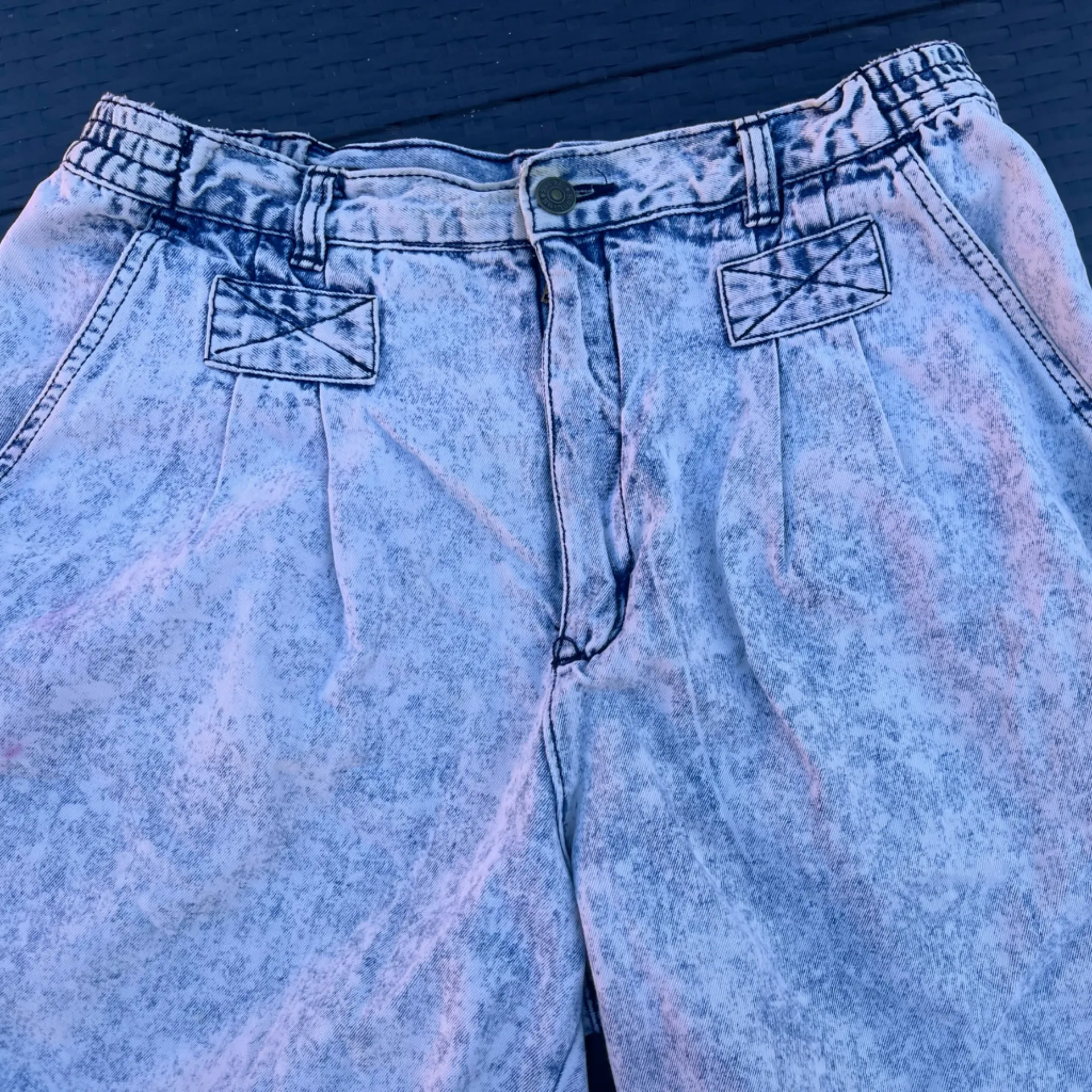 Women's Blue Denim Shorts Size M - Image 8