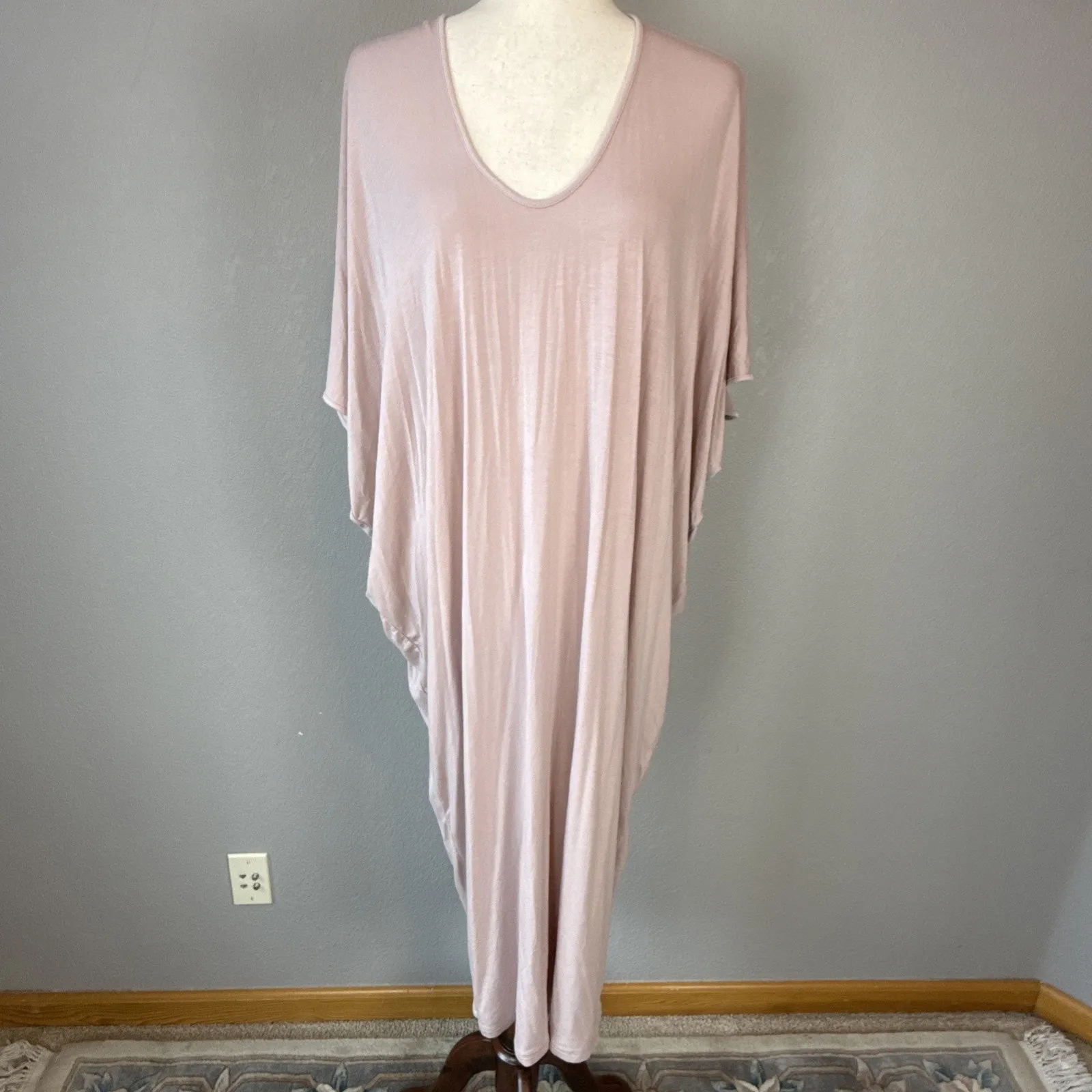 Barefoot Dreams Luxe Milk Jersey Womens Caftan Dress OS One Size Faded Rose Pink - Image 2