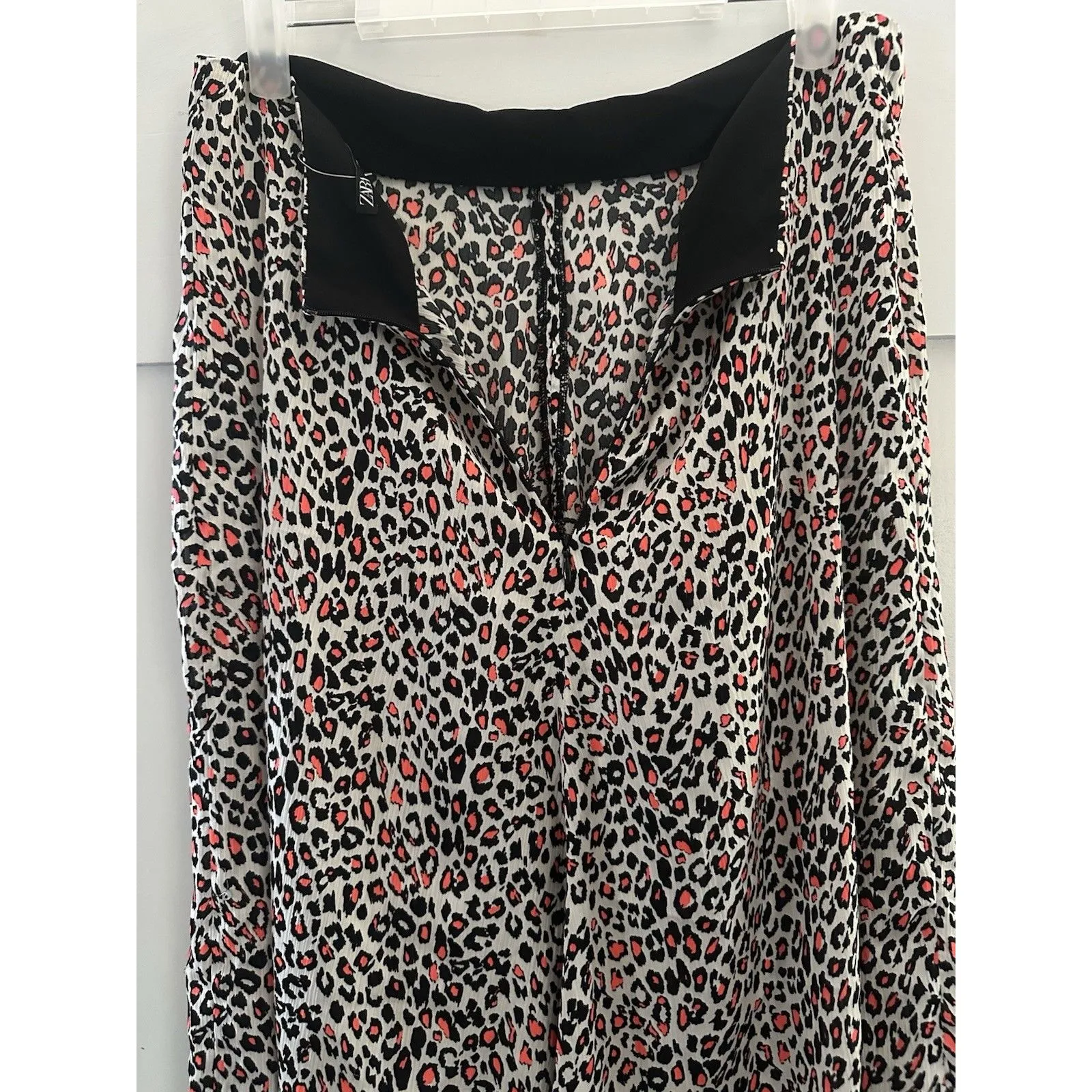 Zara Pink & Black Leopard Animal Print A Line Midi Skirt Middle Slit Size L - Image 5