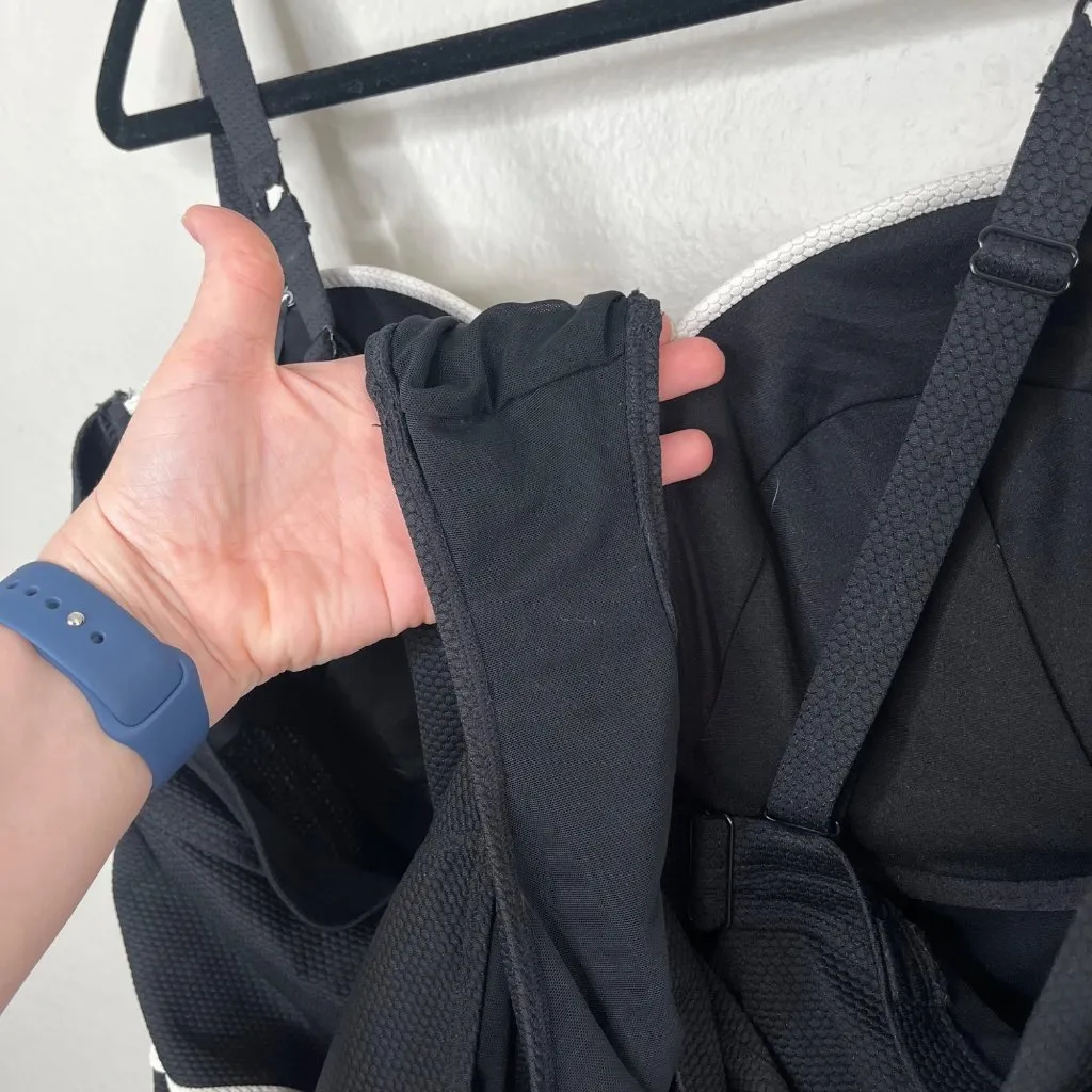 Torrid Size 5X Black & White Underwire One-Piece Swimsuit - Image 9