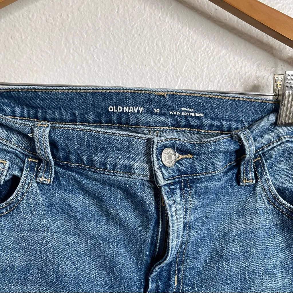 Old Navy Wow Boyfriend Jeans Size 10 - Image 2