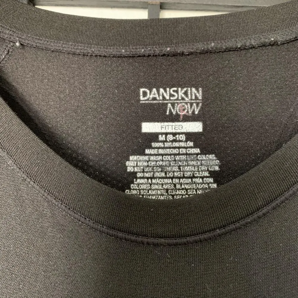 Danskin Now Fitted Shirt Black Medium - Image 4