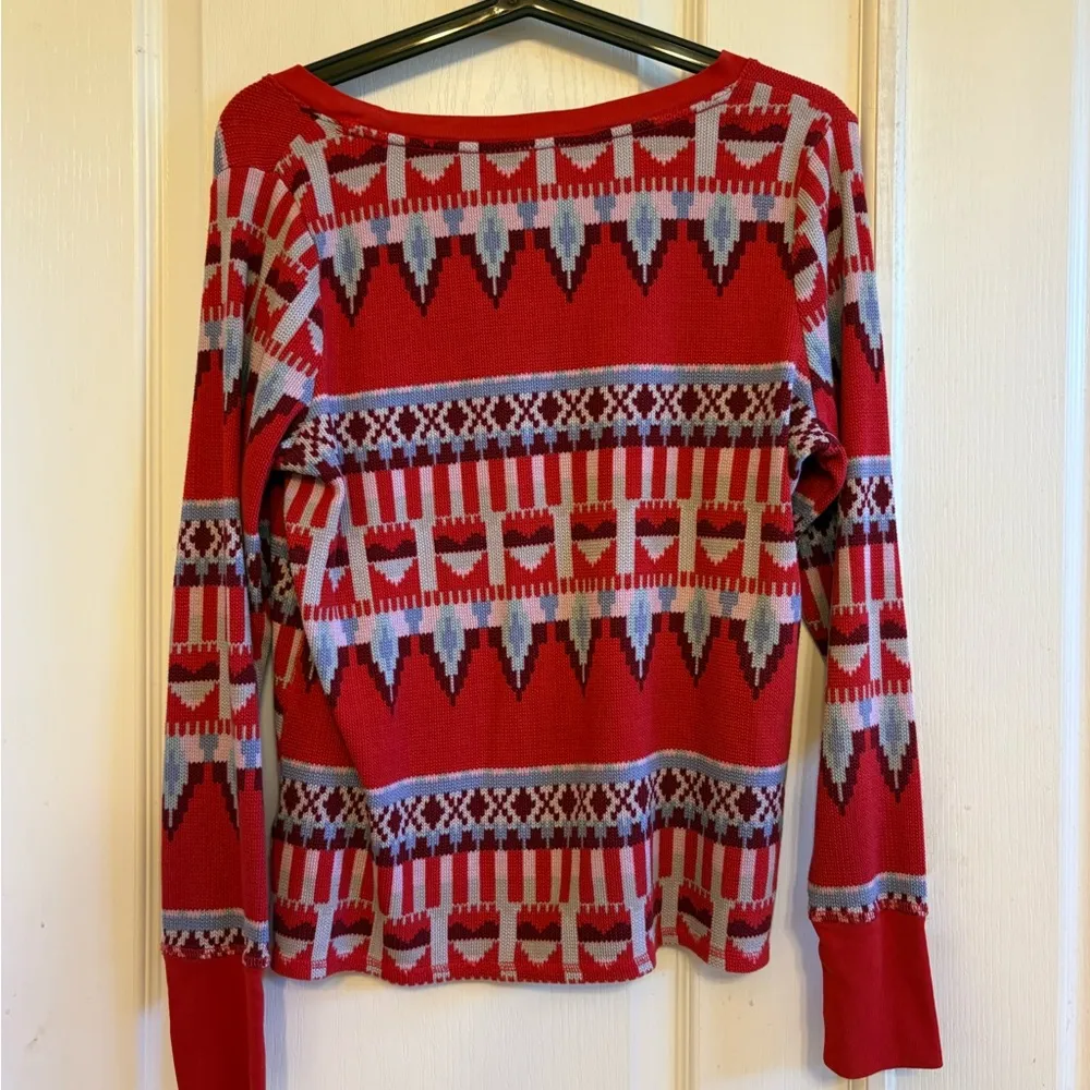 Victoria's Secret Red and White Patterned Knit Top - Image 7