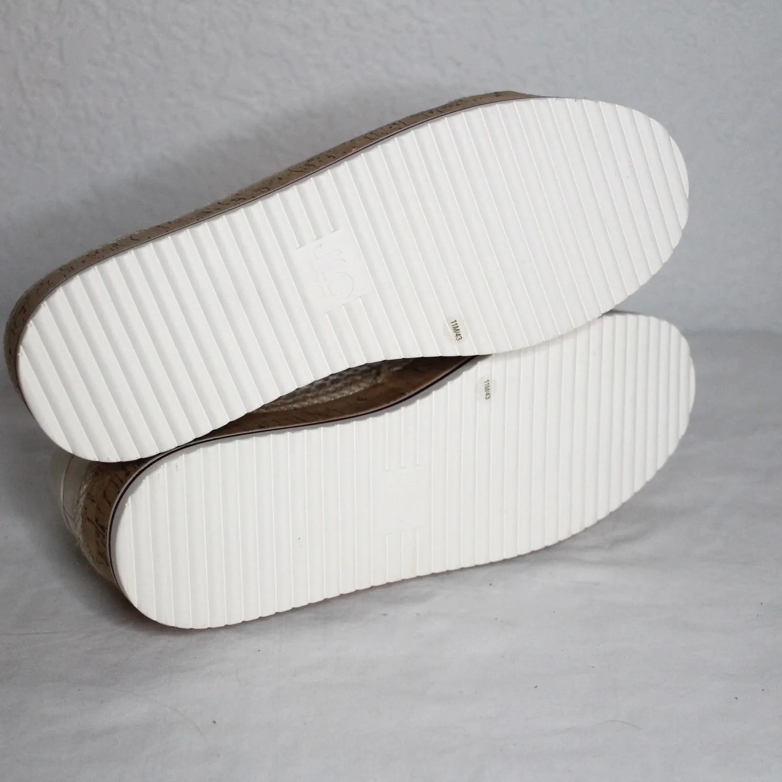JLo Perforated Platform Cork Espadrilles Sneakers Size 11 NWOB - Image 5