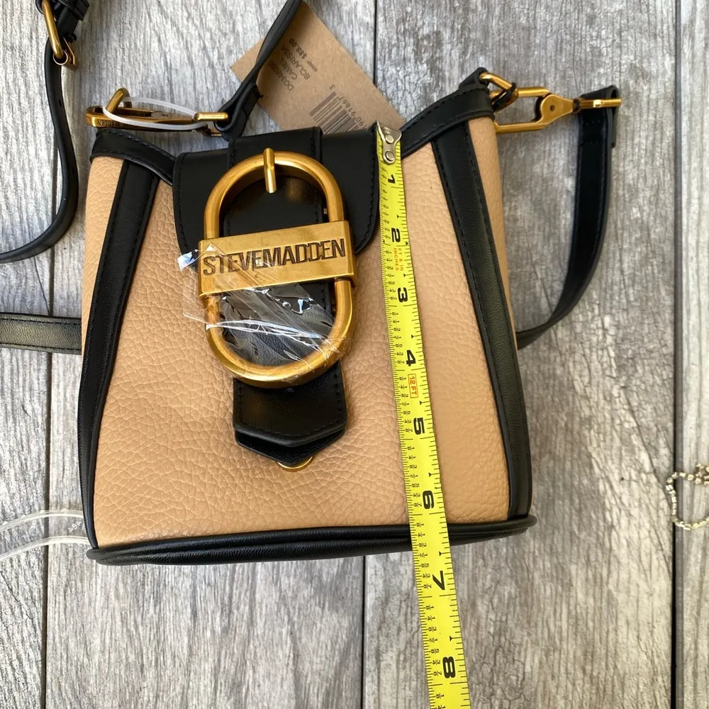 Steve Madden Big Buckle Crossbody Bag - Image 7
