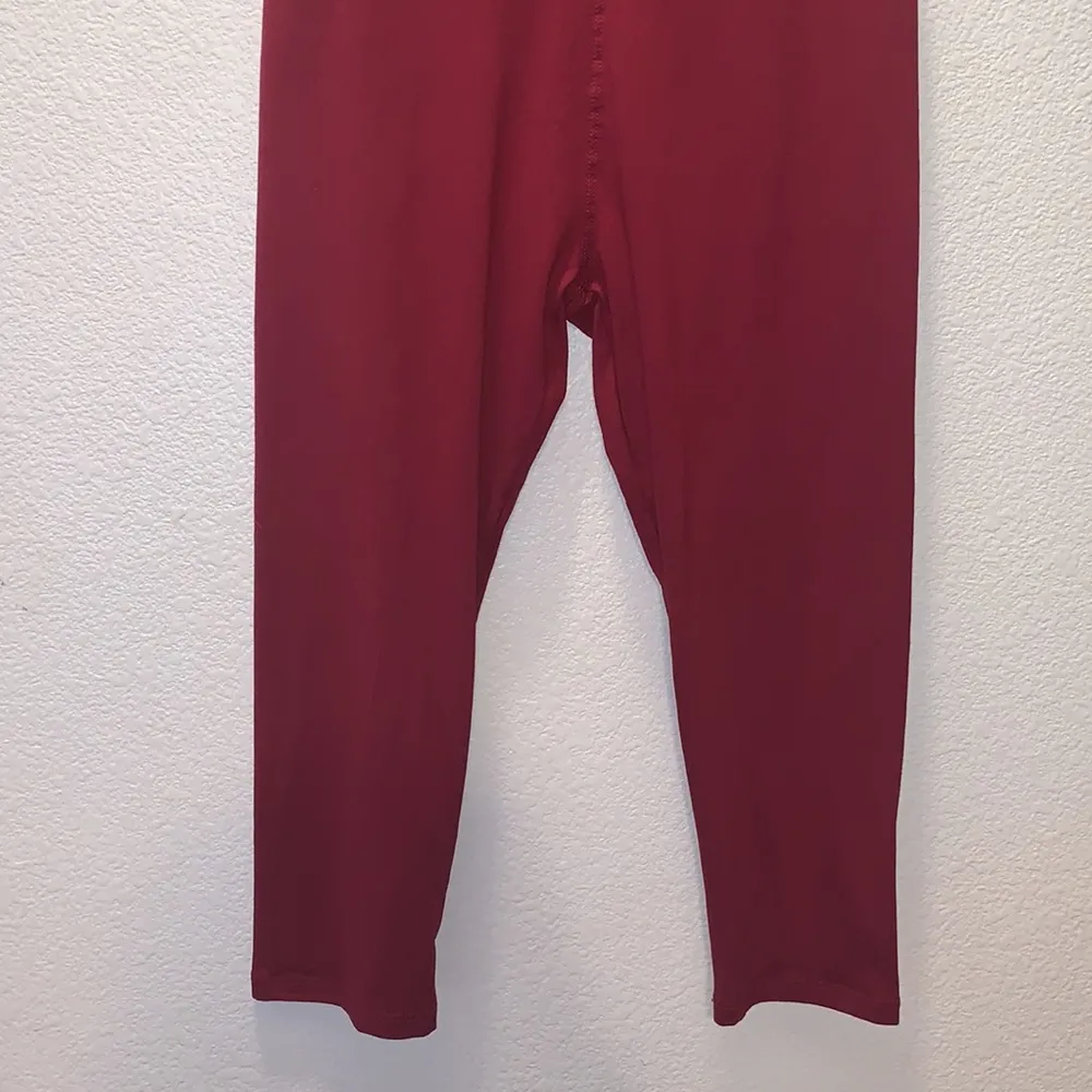 Amazon Red high waist capri yoga gym workout leggings - Image 3