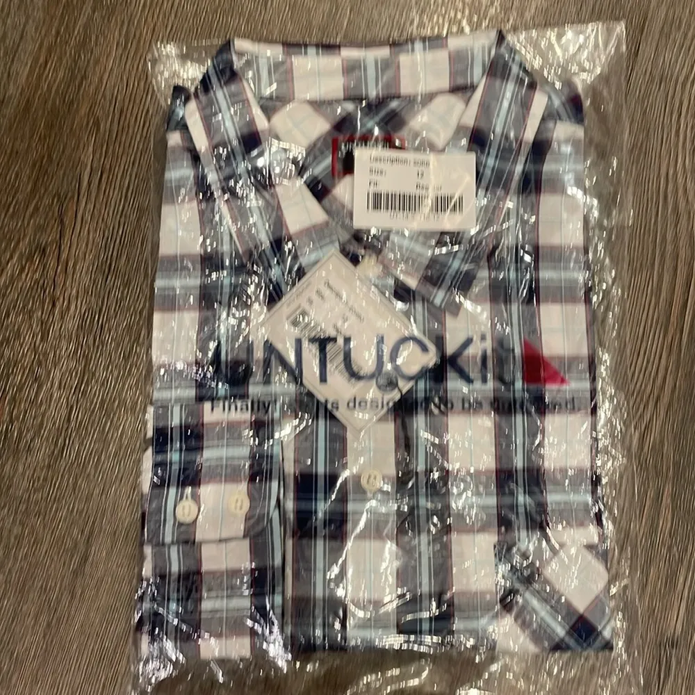 UNTUCKit Plaid Button Down Shirt NWT Blue Size 12 - Image 2