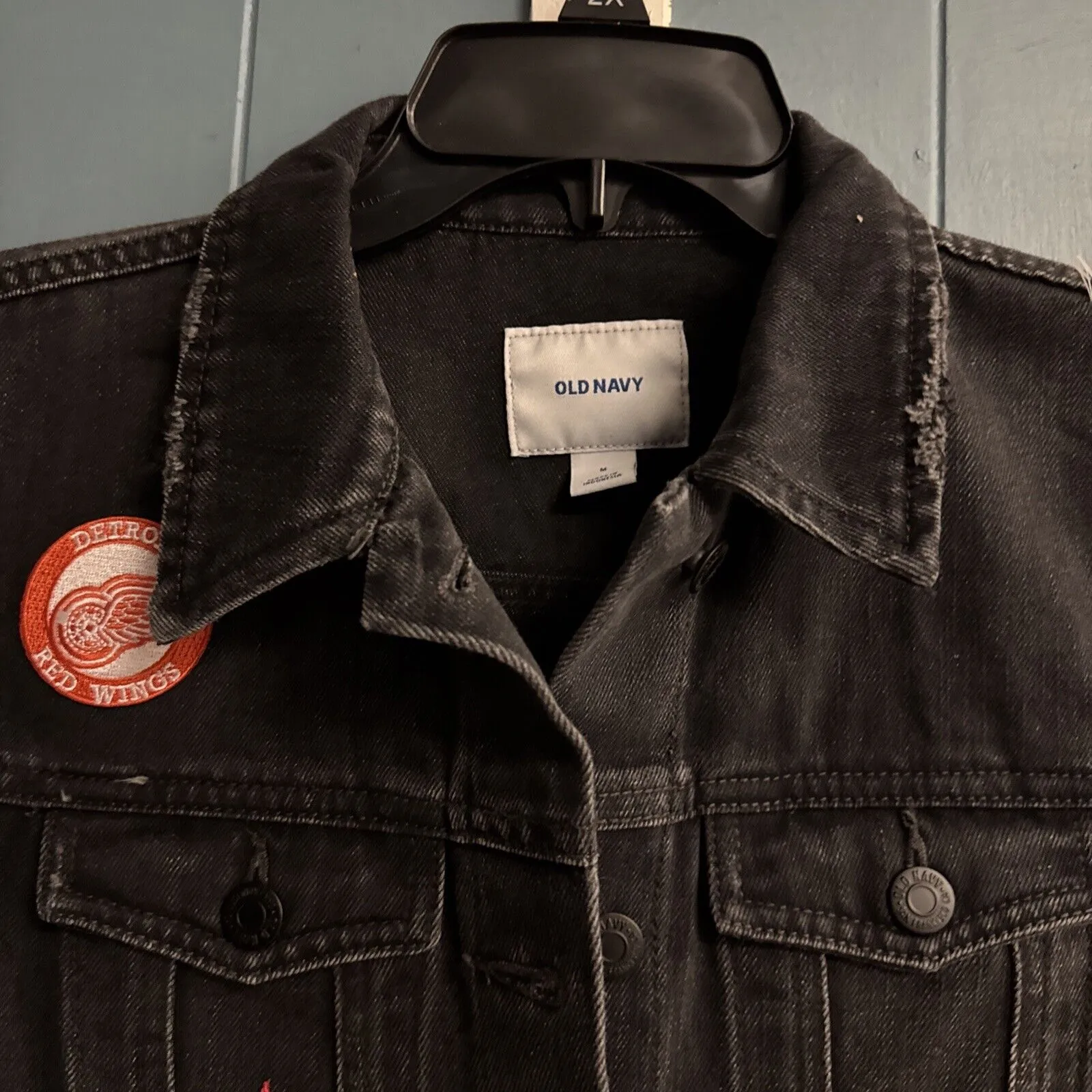 Custom Old Navy DETROiT RED WINGS Black Jean Jacket Women’s Size M Medium Denim - Image 7