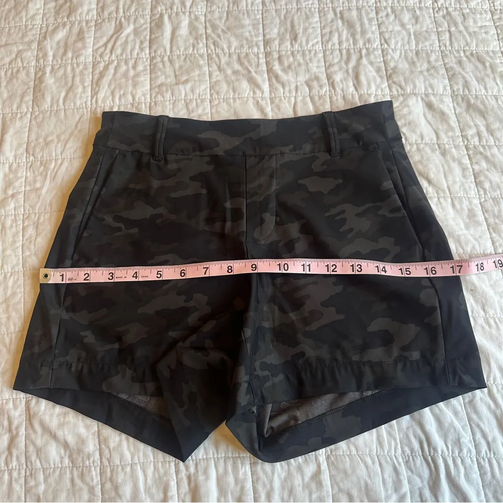 Spanx Sunshine Shorts 4" Black Camo XS - Image 10