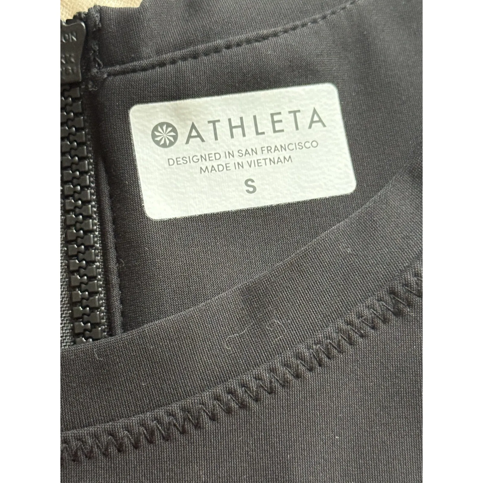 Athleta Stellar En Route Dress Small Black Bodycon Zipper‎ Racerback Sleeveless - Image 3