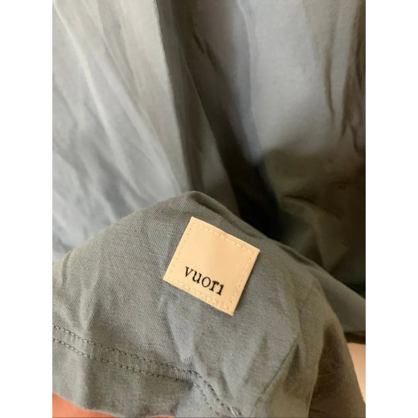 Vuori Feather tee Daydream Crew long sleeve t shirt women's size medium vw1028 - Image 3