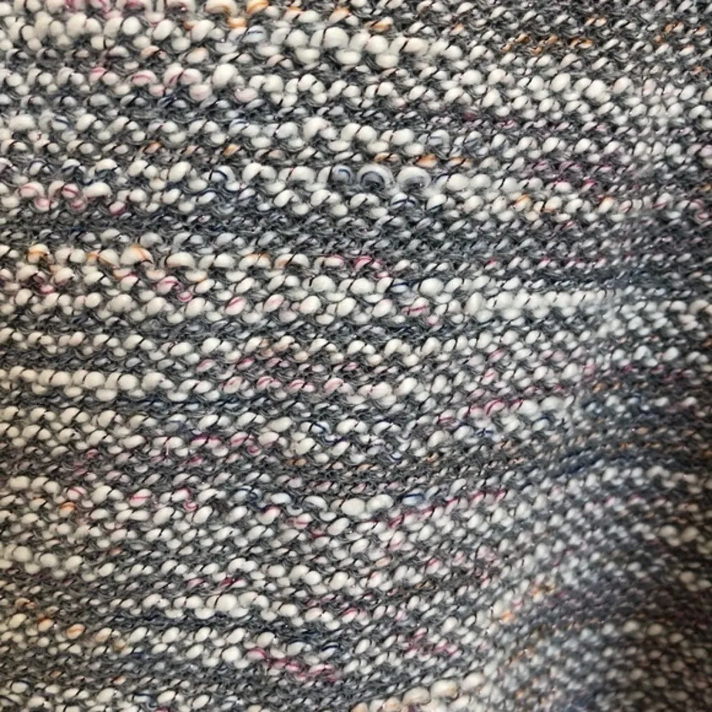 Maurices plus size gray subtle patterned top sweater - Image 2