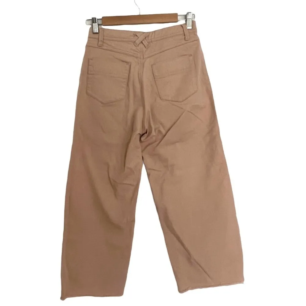 BDG High & Wide Peach Raw Hem Jeans - Image 4